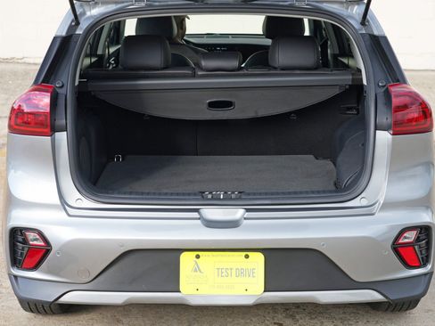 Used 2022 Kia Niro EX Premium FWD image 9