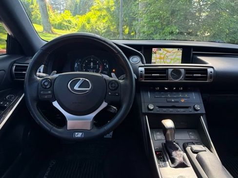 Used 2015 Lexus IS 200t AWD w/ Navigation System Package image 10