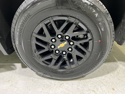 Used 2024 Chevrolet Silverado EV W/T image 13