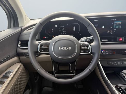 New 2026 Kia Carnival SX image 12