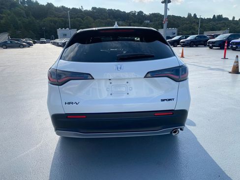 New 2026 Honda HR-V Sport image 10
