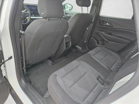 Used 2025 Chevrolet Trax RS w/ Driver Confidence Package FWD image 11
