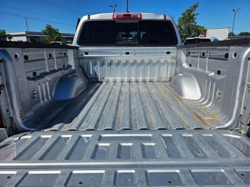 Used 2017 Chevrolet Colorado Z71 AWD/4WD image 18