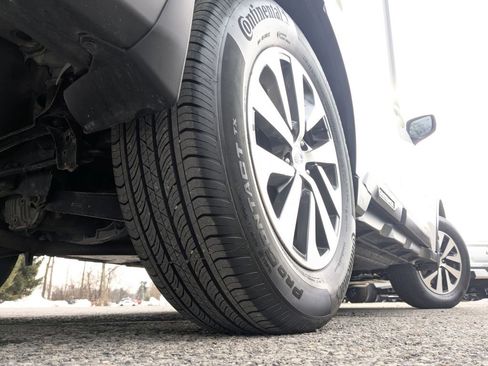 Used 2022 Subaru Outback Premium image 37