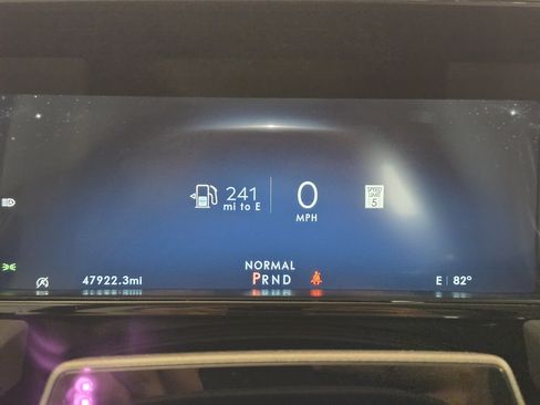Used 2024 Lincoln Navigator L Black Label AWD/4WD image 15