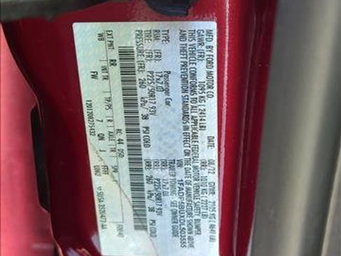 Used 2013 Ford C-MAX SEL image 30