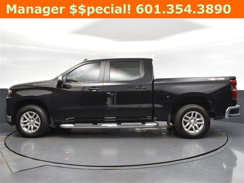 Used 2019 Chevrolet Silverado 1500 LT w/ All-Star Edition image 4