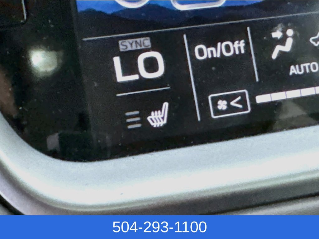 Used 2022 Subaru Outback Premium AWD/4WD image 21