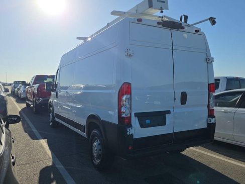 Used 2023 RAM ProMaster 2500 FWD image 4