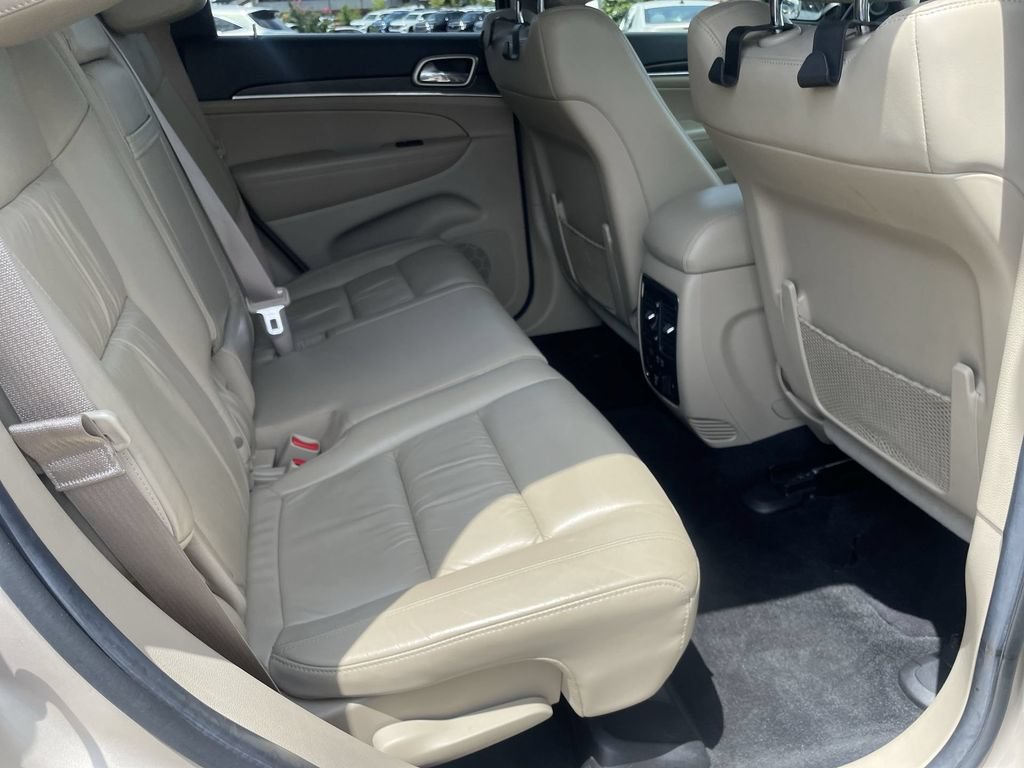 Used 2014 Jeep Grand Cherokee Limited AWD/4WD image 25