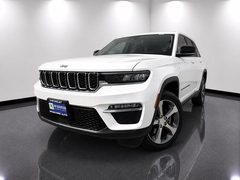 Used 2023 Jeep Grand Cherokee 4WD 4xe image 1