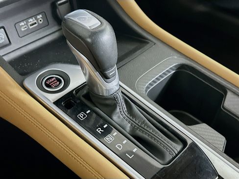 Used 2025 Nissan Sentra SV w/ SV Premium Package image 24