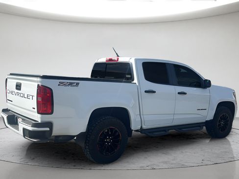 Used 2022 Chevrolet Colorado Z71 AWD/4WD image 5