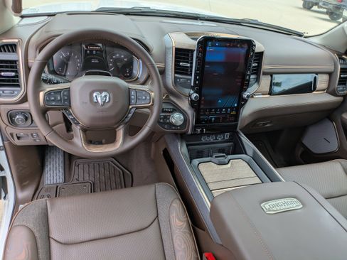 New 2025 RAM 1500 Limited image 18