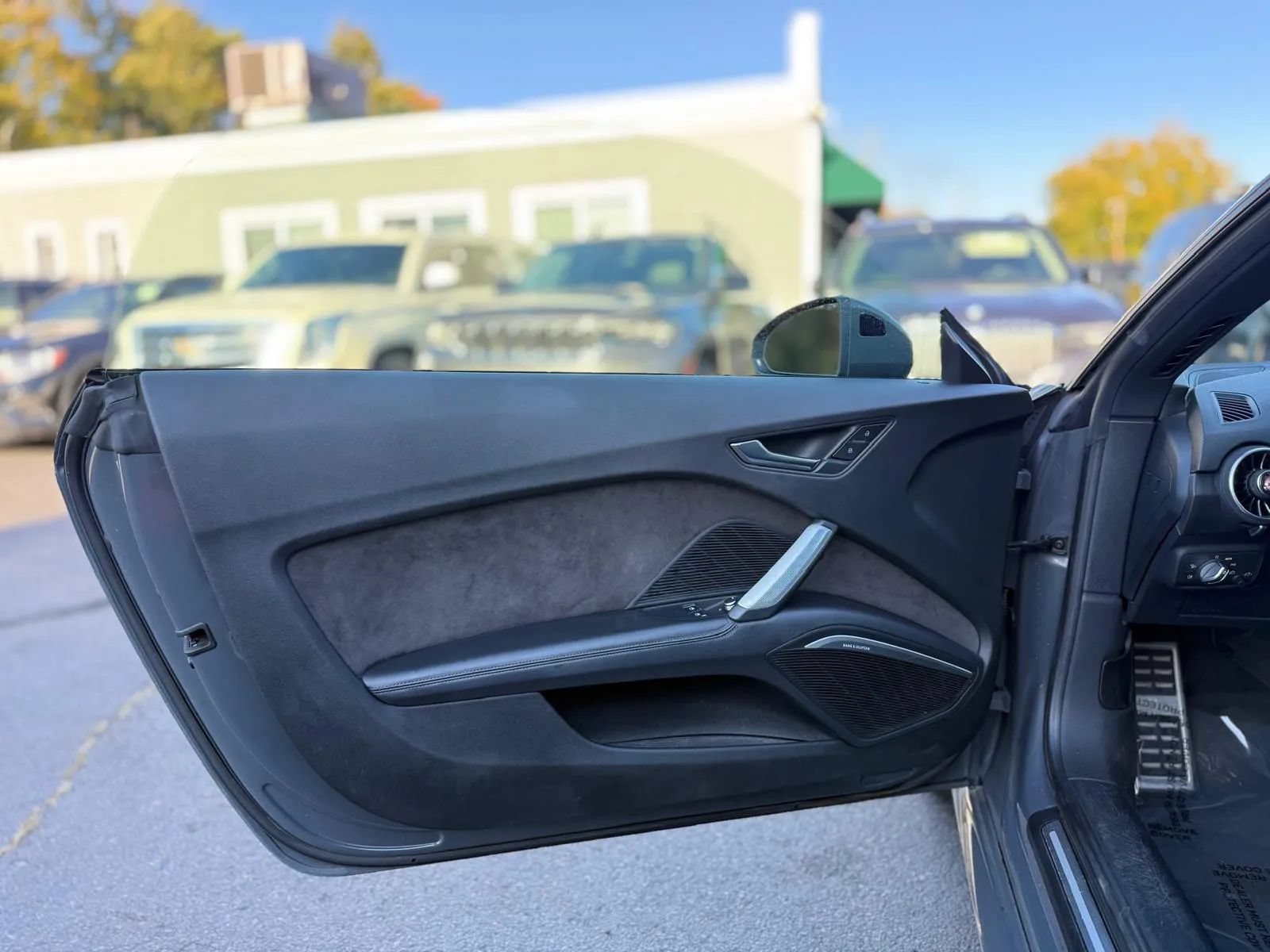 Used 2017 Audi TT 2.0T AWD/4WD image 31