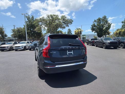 Used 2025 Volvo XC90 T8 Ultra w/ Lounge Package AWD/4WD image 13
