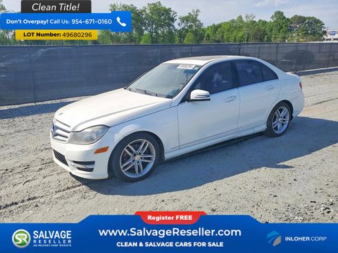 Used 2013 Mercedes-Benz C 250 Sedan image 1