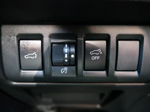 Used 2022 Subaru Outback Limited AWD/4WD image 26