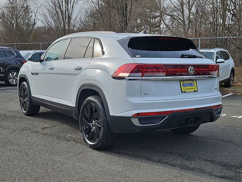 New 2026 Volkswagen Atlas Cross Sport SE AWD/4WD image 5