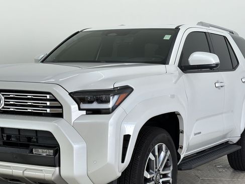 Used 2026 Toyota 4Runner Limited AWD/4WD image 25