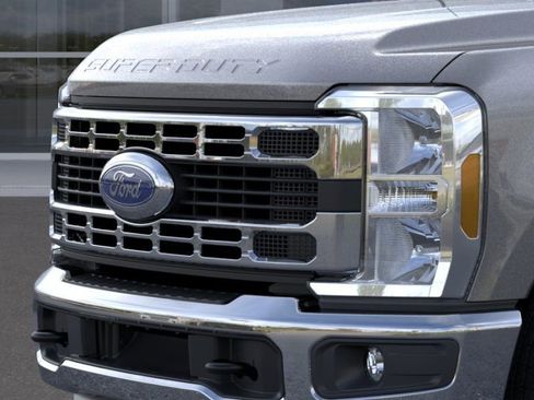 New 2026 Ford F350 XLT RWD image 17