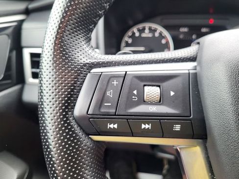 Used 2024 Mitsubishi Outlander SE image 23