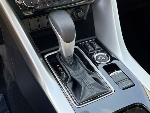 New 2026 Mitsubishi Eclipse Cross SE image 16