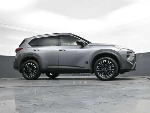 Used 2026 Nissan Rogue Dark Armor AWD/4WD image 33