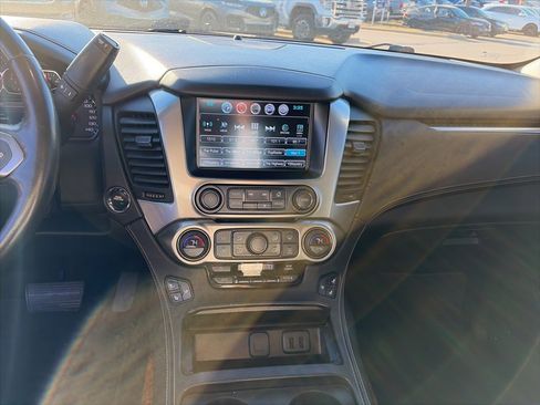 Used 2018 Chevrolet Tahoe Premier image 13