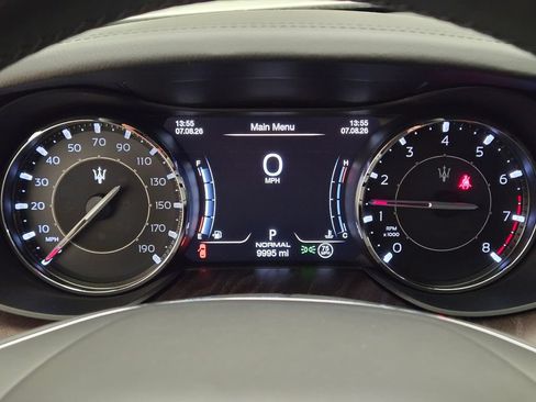 Used 2023 Maserati Quattroporte GT RWD image 38