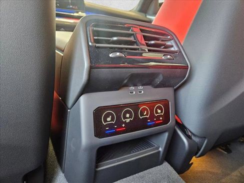 New 2026 BMW M5 Touring image 13