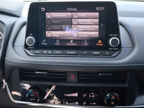 New 2026 Nissan Rogue SV image 10