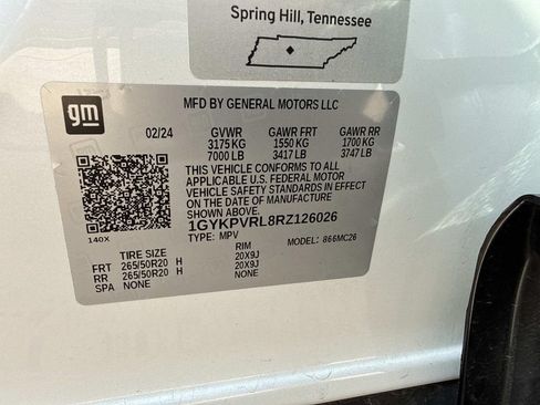 Certified 2024 Cadillac Lyriq Sport w/ LPO, Floor Liner Package AWD/4WD image 20