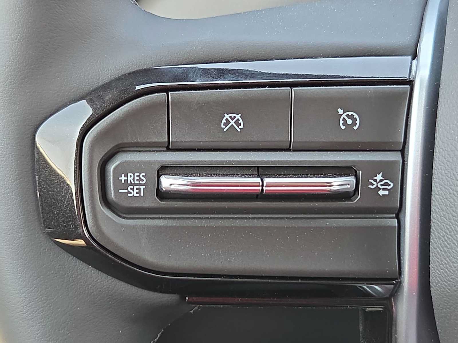 New 2026 Chevrolet Colorado ZR2 AWD/4WD image 23