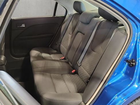Used 2011 Ford Fusion SE image 17
