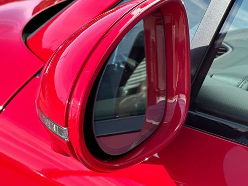 New 2026 Porsche Macan image 41