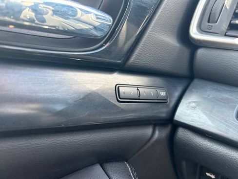 Used 2023 Nissan Maxima Platinum w/ Sport Mat Group FWD image 16