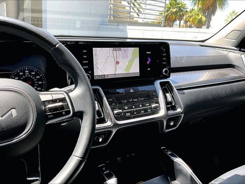 Certified 2023 Kia Sorento EX FWD image 8