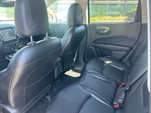 Used 2020 Jeep Compass Limited AWD/4WD image 29