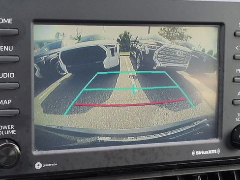 Used 2020 Toyota RAV4 XLE FWD image 19
