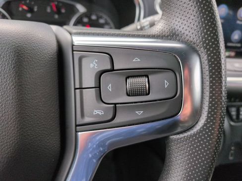 Used 2021 Chevrolet Blazer LT FWD image 38