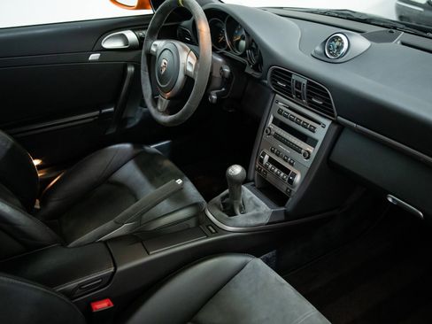 Used 2007 Porsche 911 GT3 RS image 32
