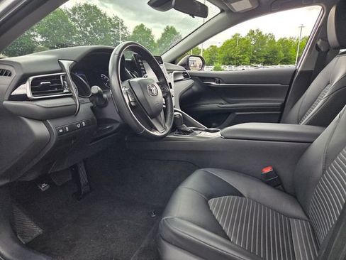 Used 2024 Toyota Camry SE FWD image 10