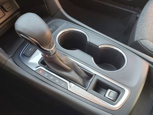 Used 2024 Chevrolet Equinox LT w/ LPO, Floor Liner Package AWD/4WD image 37