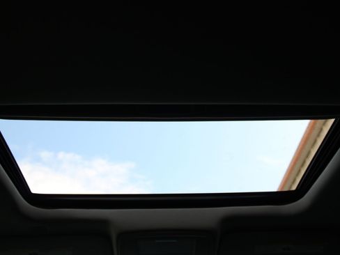 Used 2018 Chevrolet Silverado 1500 LTZ Z71 w/ LTZ Plus Package image 36