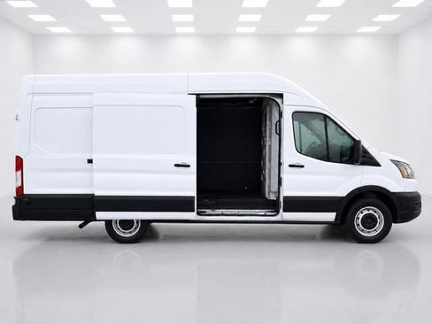 Used 2025 Ford Transit 250 148 High Roof Extended w/ Load Area Protection Package RWD image 8