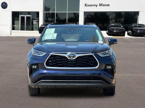 Used 2020 Toyota Highlander Limited FWD image 9