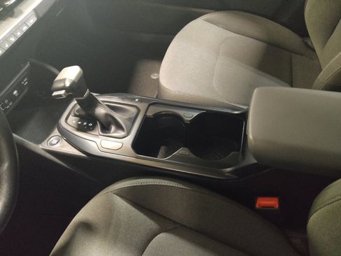 Used 2025 Kia K4 FWD image 26