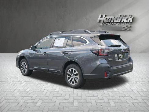 Certified 2022 Subaru Outback Premium AWD/4WD image 7