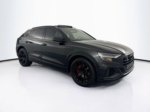Used 2023 Audi Q8 Prestige AWD/4WD image 3